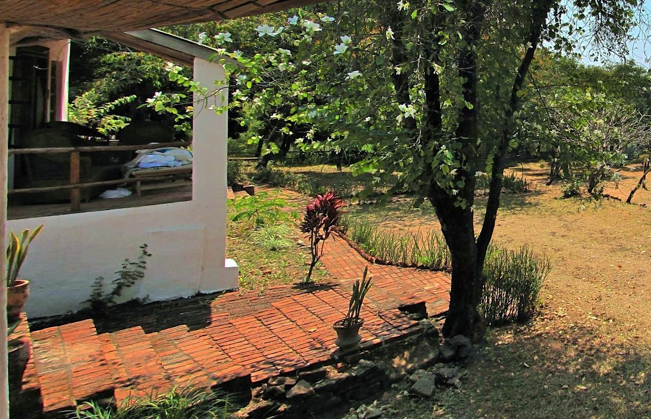 Njaya Lodge Nkhata Bay 외부 사진