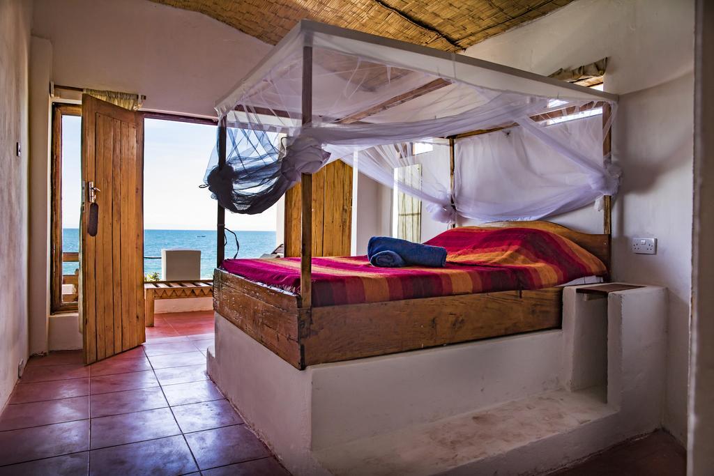 Njaya Lodge Nkhata Bay 외부 사진